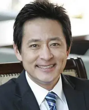 بیوگرافی Byung Se Kim