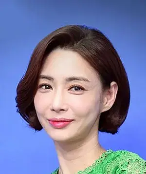 بیوگرافی Eun Mi Go