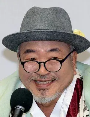 بیوگرافی Bong Soo Kim