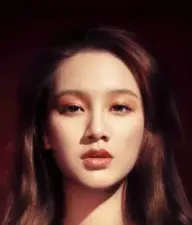 بیوگرافی Yan Qiu Cheng