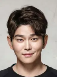 بیوگرافی Kyun Sang Yoon