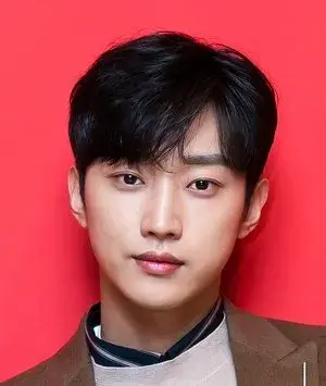 بیوگرافی Jin Young Jung