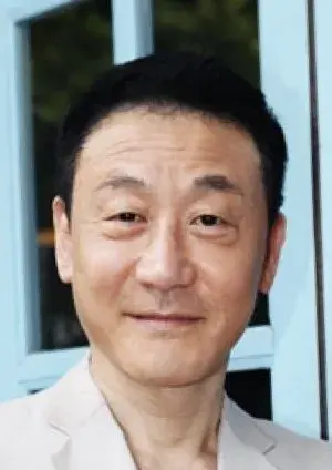 بیوگرافی In Woo Kim