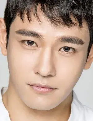 بیوگرافی Yoon Ho Im