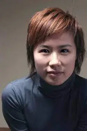 بیوگرافی Zhu Li