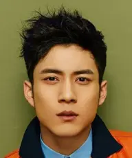 بیوگرافی Dong Jun Han