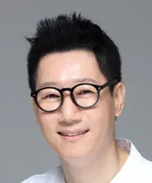 بیوگرافی Suk Jin Ji