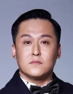 بیوگرافی Shi Peng Li
