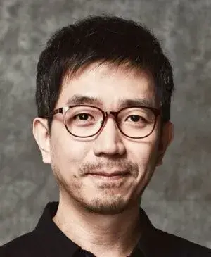 بیوگرافی Hwa Ryong Lee