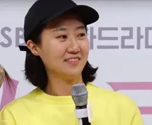 بیوگرافی Kwang Young Lee
