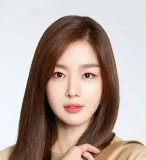 بیوگرافی Sun Hwa Han