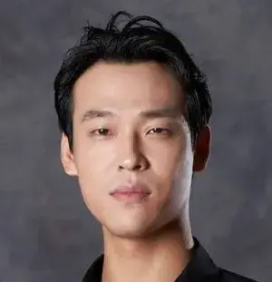 بیوگرافی Jae Rim Choi
