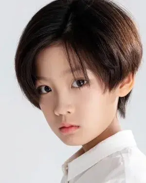 بیوگرافی Bo Wen Xue