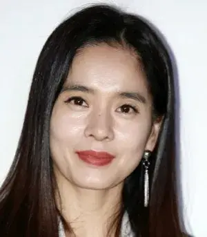 بیوگرافی Hye Young Jung