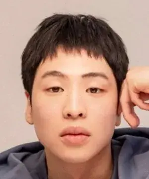 بیوگرافی Jung Hoon Yoon