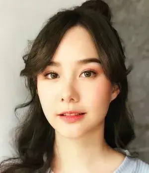 بیوگرافی Jarinporn Joonkiat