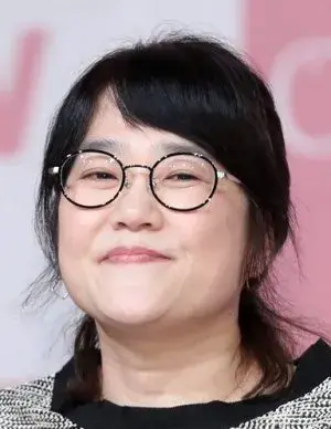 بیوگرافی Hee Seung Yang