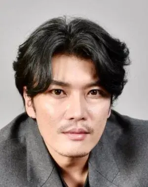 بیوگرافی Yoon Sung Kim