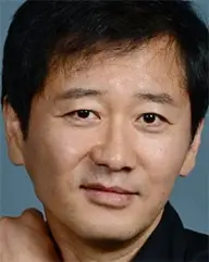 بیوگرافی Min Seok Kwak