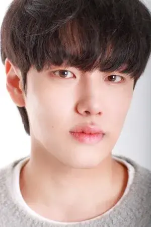 بیوگرافی Hyun Soo Yoon