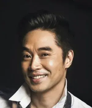 بیوگرافی Xun Sun