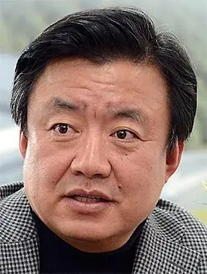 بیوگرافی Hyo Jung Lee