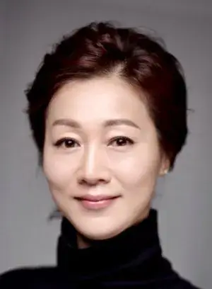 بیوگرافی Eun Hee Bang