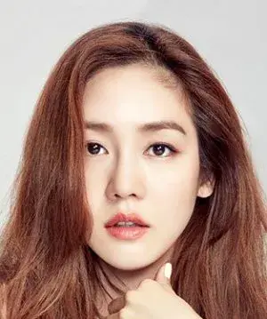 بیوگرافی Yoo Ri Sung