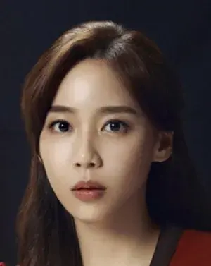 بیوگرافی Ji Hee Hong