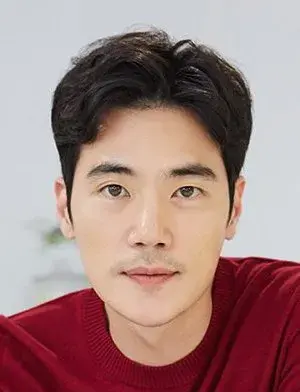 بیوگرافی Kang Woo Kim