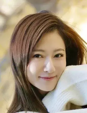 بیوگرافی Yue Yu