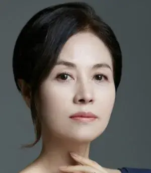 بیوگرافی Deok Hee Lee