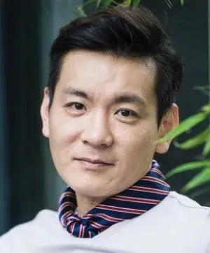 بیوگرافی Sung Ho Jung