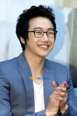 بیوگرافی Jung Woon Kim