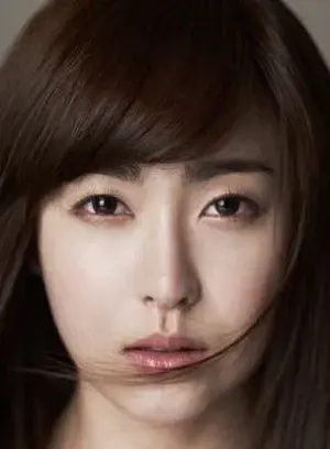 بیوگرافی So Young Yoo