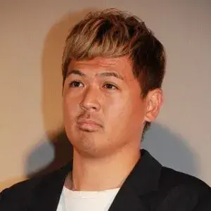 بیوگرافی Yuji Nakamae