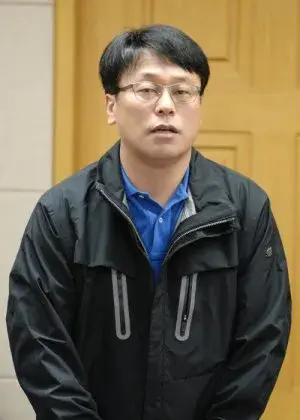 بیوگرافی Kyung Soo Park