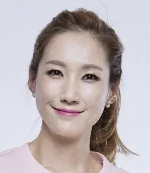 بیوگرافی Seon Jin Lee
