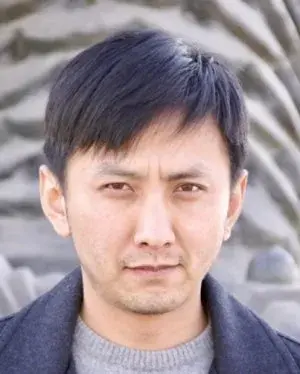 بیوگرافی Hua Li