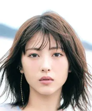 بیوگرافی Minami Hamabe