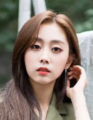 بیوگرافی Ji Soo Seo