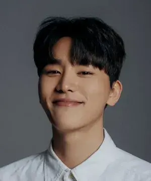 بیوگرافی Woo Seok Kim