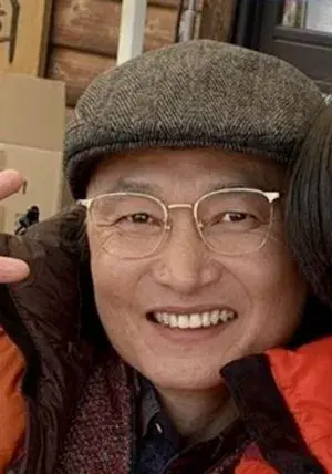 بیوگرافی Tae Hyung Lee