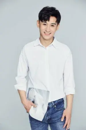 بیوگرافی Xin Tian Feng