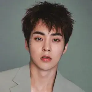 بیوگرافی Min Seok Kim
