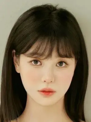 بیوگرافی Yi Nuo Zhang