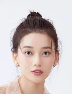 بیوگرافی Rui Xue Lin