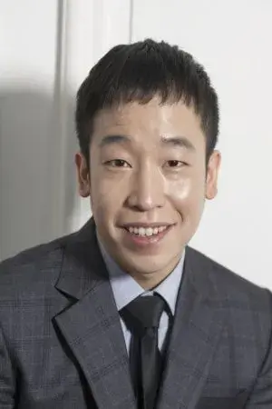 بیوگرافی Dong Hee Kim