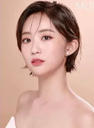 بیوگرافی Young Ju Lim