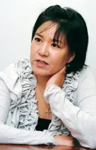 بیوگرافی Hee Jung Moon